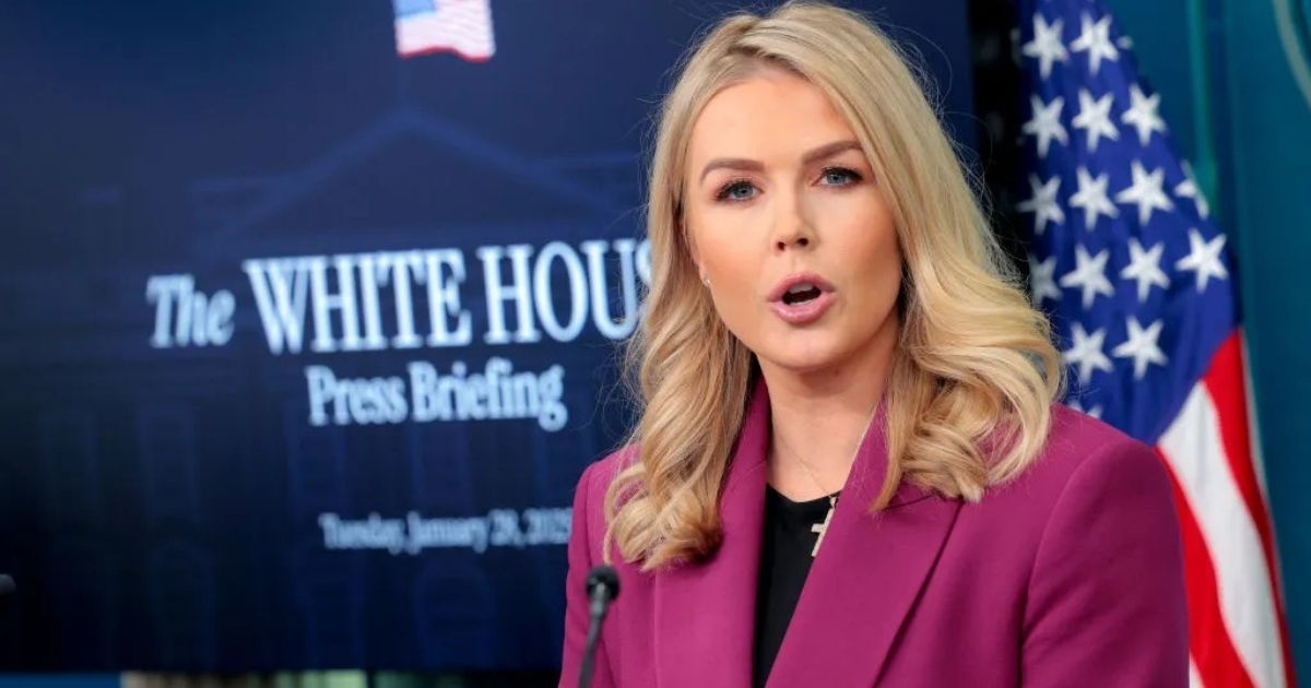 How Old Is The New White House Press Secretary