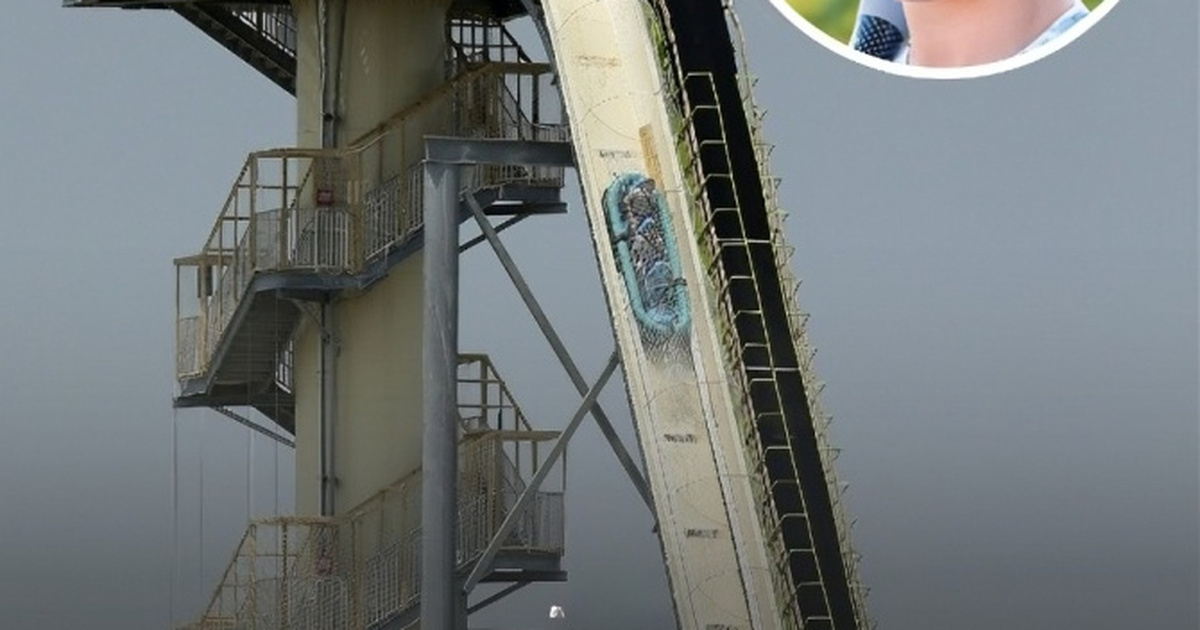 Harrowing Documentary Explores World S Tallest Waterslide That