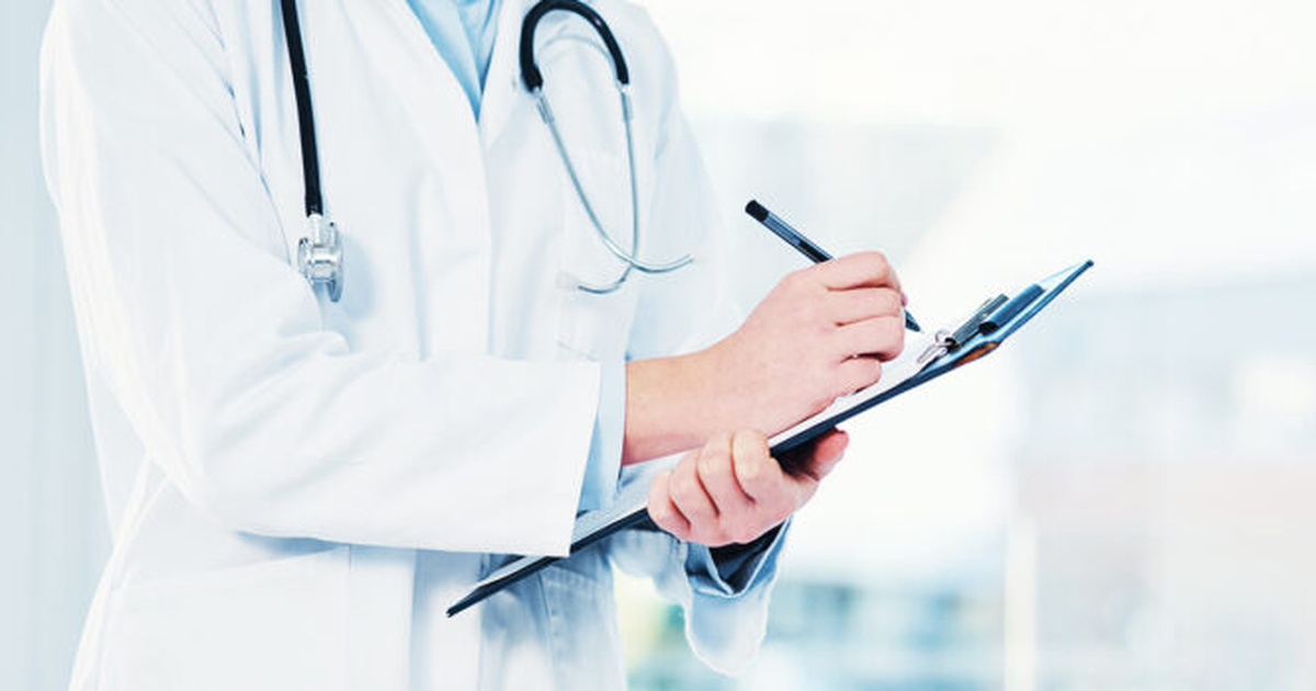 Doctor explains why you should never kiss a deceased person - Yohanpost