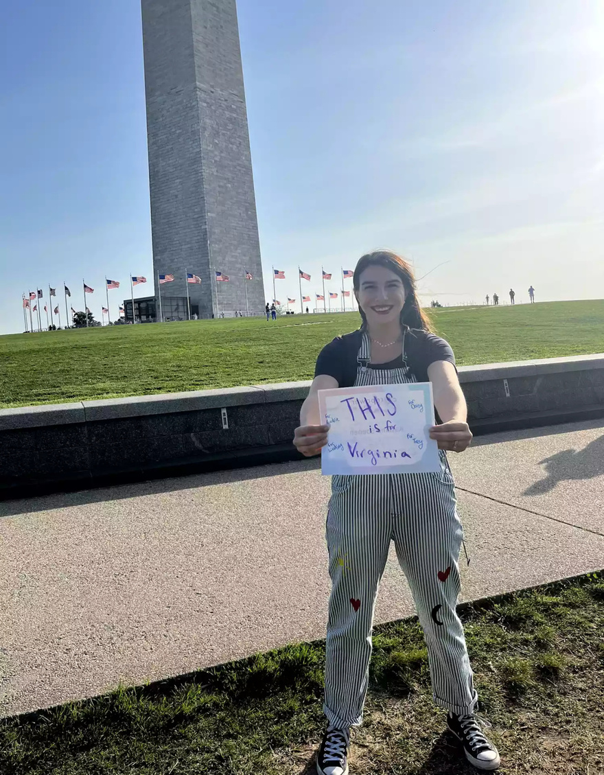 Virginia Giuffre Left Behind a Note with Personal Meaning Before Her Death by Suicide
