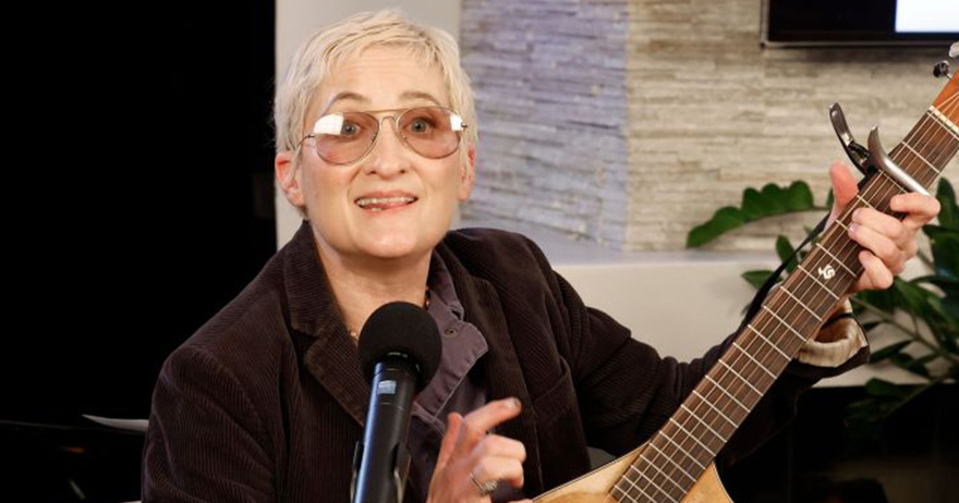 Iconic singer Jill Sobule dead at 66 in house fire