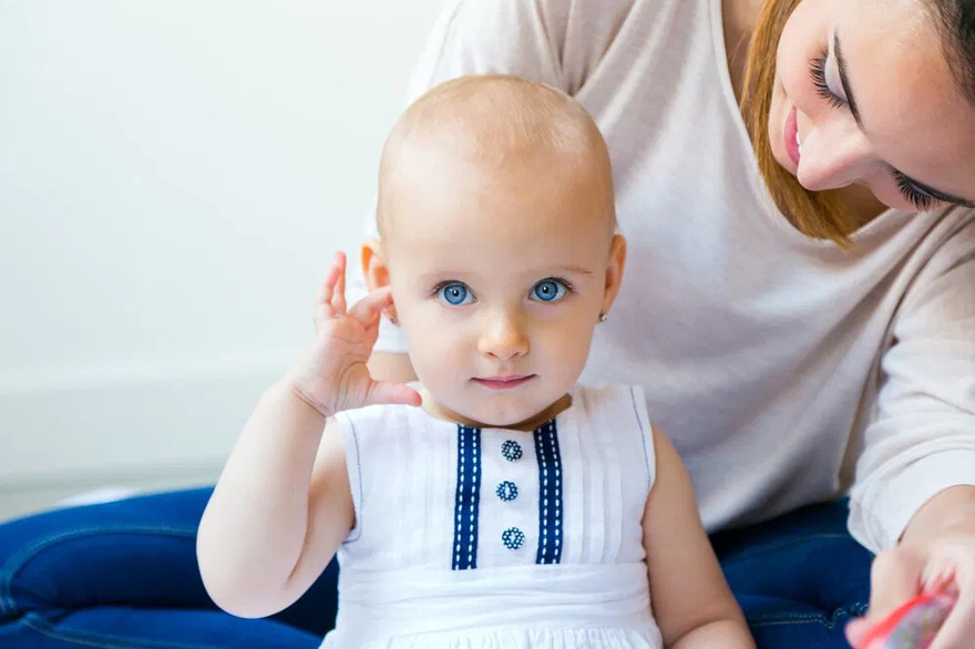 Stranger handed me a baby and vanished. Seventeen years later, I discovered that my adopted son is the heir to a billionaire’s vast fortune.
