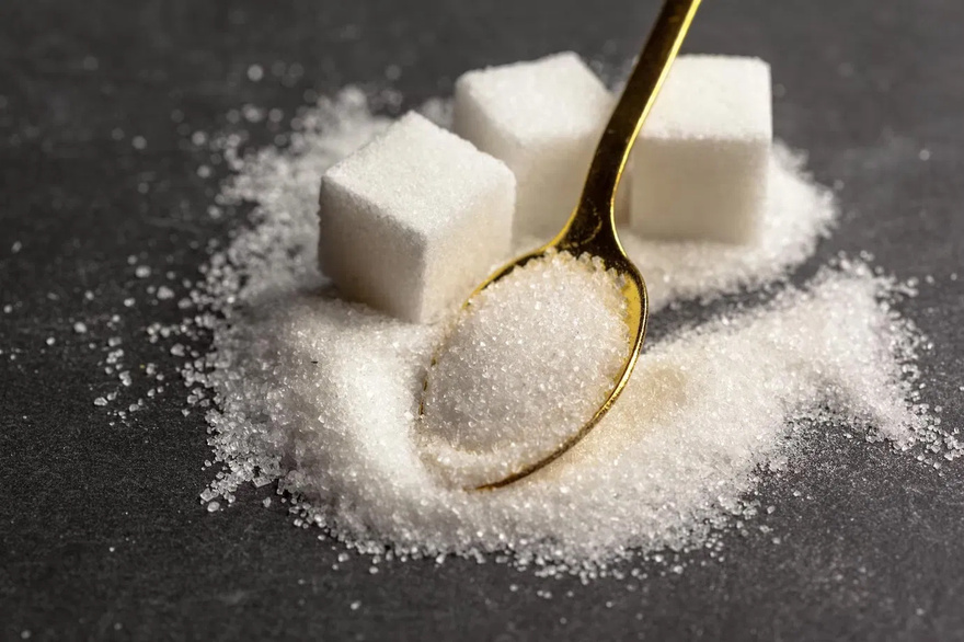 6 types of foods that negatively affect your thyroid