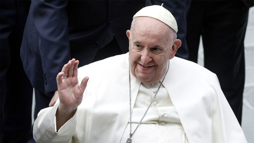 Reason why Pope Francis’ ring to be destroyed with hammer