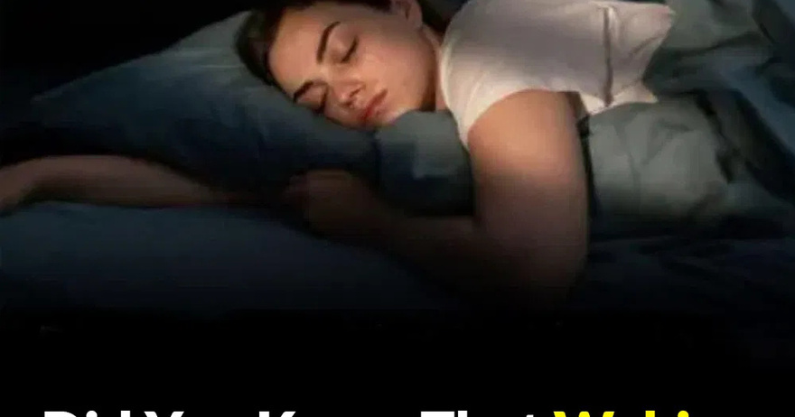 Waking Up Between 3 am and 5 am? Here’s What It Means