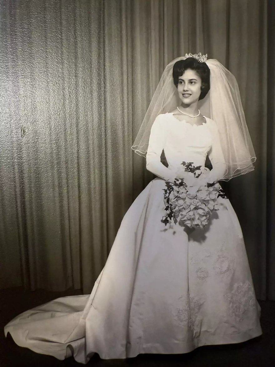Bride Surprises Grandmother by Wearing Her 1963 Wedding Dress: See Her Emotional Reaction