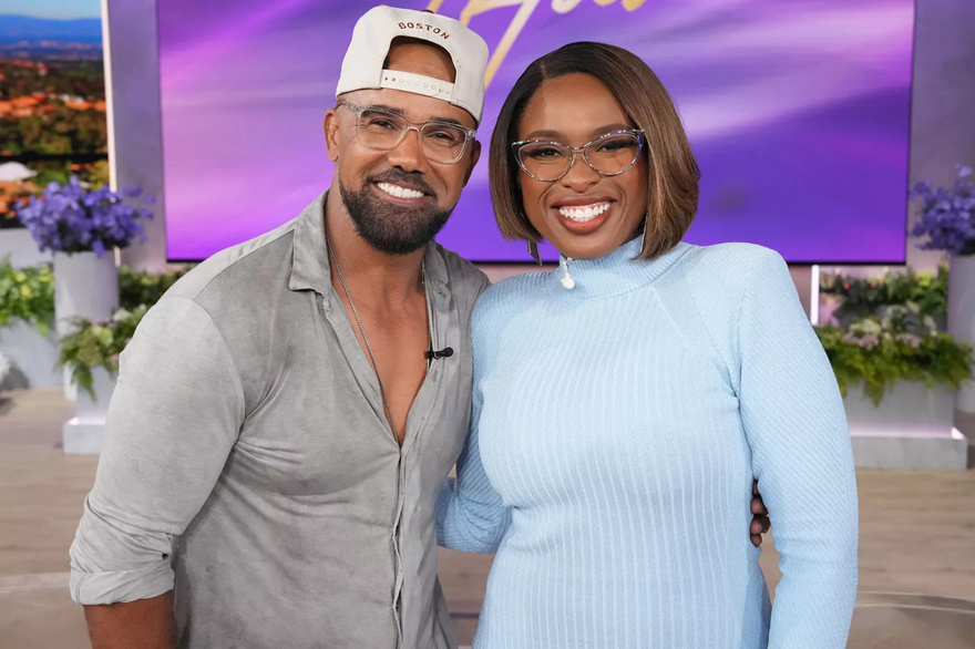 Shemar Moore Kisses Audience Member for Second Year in a Row on TV — and Her Husband ‘Was Good’ with It!