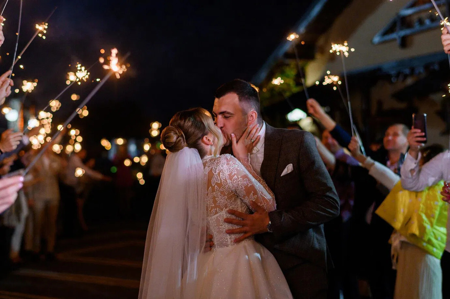 I Married My School Teacher – What Happened on Our First Night Sh0cked Me to the Core