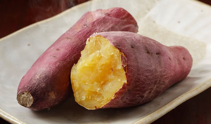 What Happens to People Who Often Eat Sweet Potatoes for Breakfast?