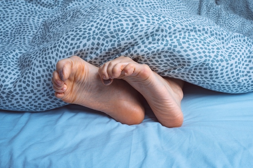 10 Symptoms of Diabetes That May Show Up In Your Feet