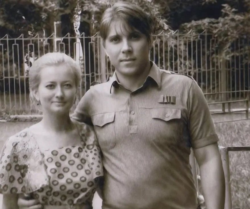 In a Russian family, a dark-skinned child was born: Convinced that his wife had che:ated on him with someone exotic, the husband packed his things and disappeared.