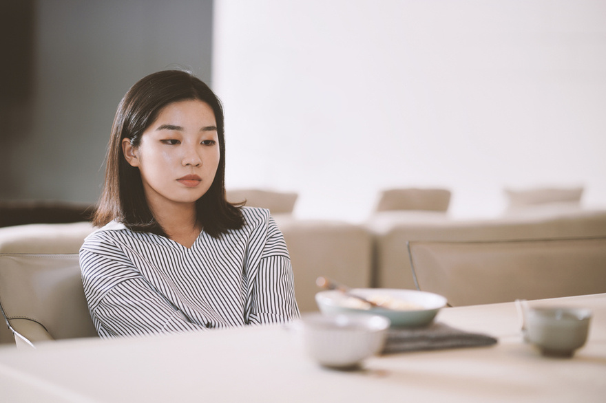 10 Cancer Warning Signs Women Often Overlook