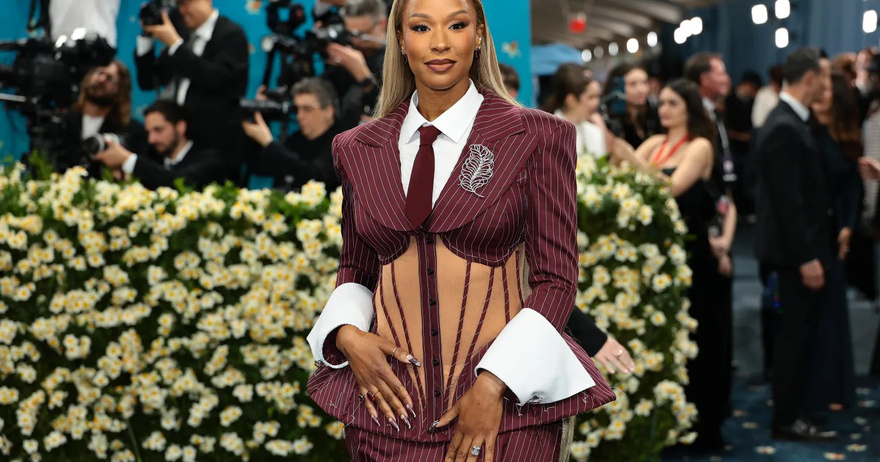 Why LeBron James’ Wife Savannah James Is Attending the 2025 Met Gala Without Her Husband
