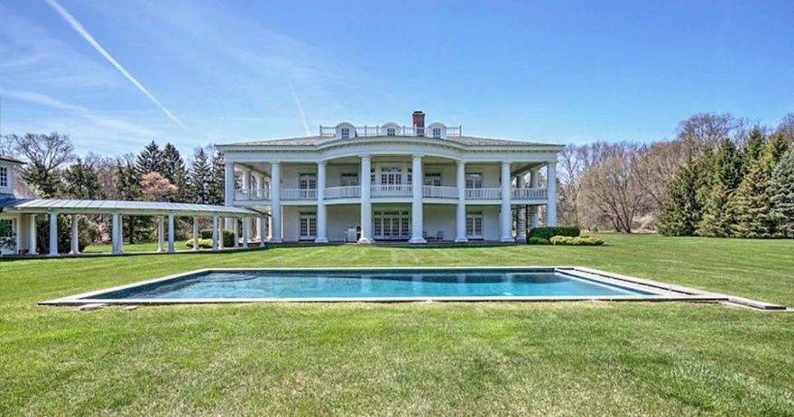 Inside Fox News’ Jesse Watters and his wife Emma’s stunning $2.8 million mansion in New Jersey.