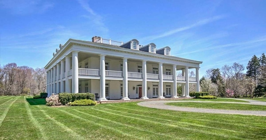 Inside Fox News’ Jesse Watters and his wife Emma’s stunning $2.8 million mansion in New Jersey.