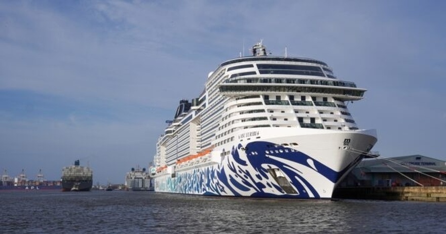 Reason cruise ship asks passengers to turn off lights and close curtains
