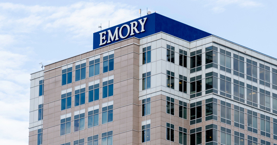 Hospital tells family brain-dead woman must carry fetus due to abortion ban