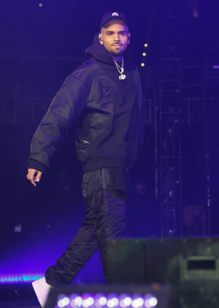 Chris Brown Arrested in England After Lawsuit Over Alleged Assault at London Nightclub in 2023