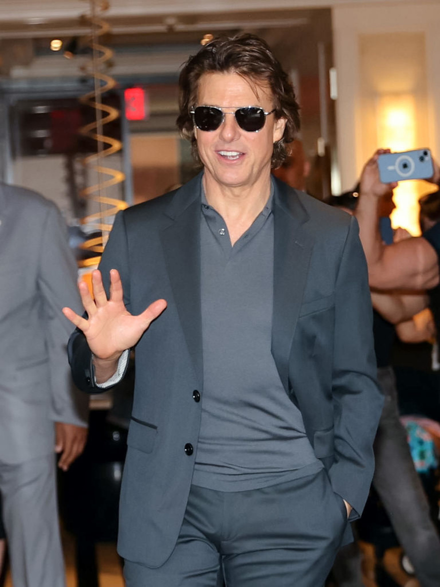 The real reason Tom Cruise hangs out with Ana de Armas