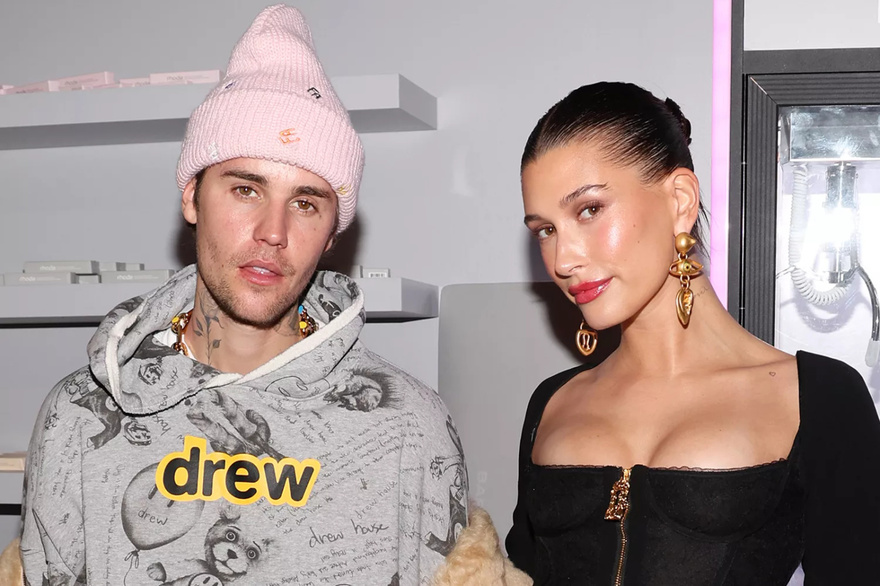 Justin Bieber Posts Emotional Plea, Says Paparazzi Attention ‘Has to Stop’