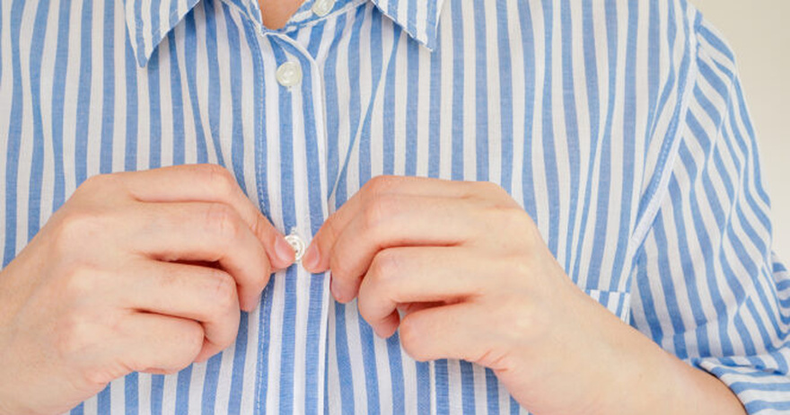 Tiny detail on shirt sets men apart from women