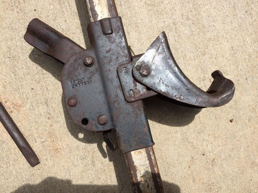 Youngins nowadays have no idea how to use this. Do you know what it is?