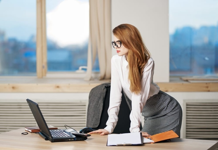 Female Secretary Assists New Boss with Setting Up His PC