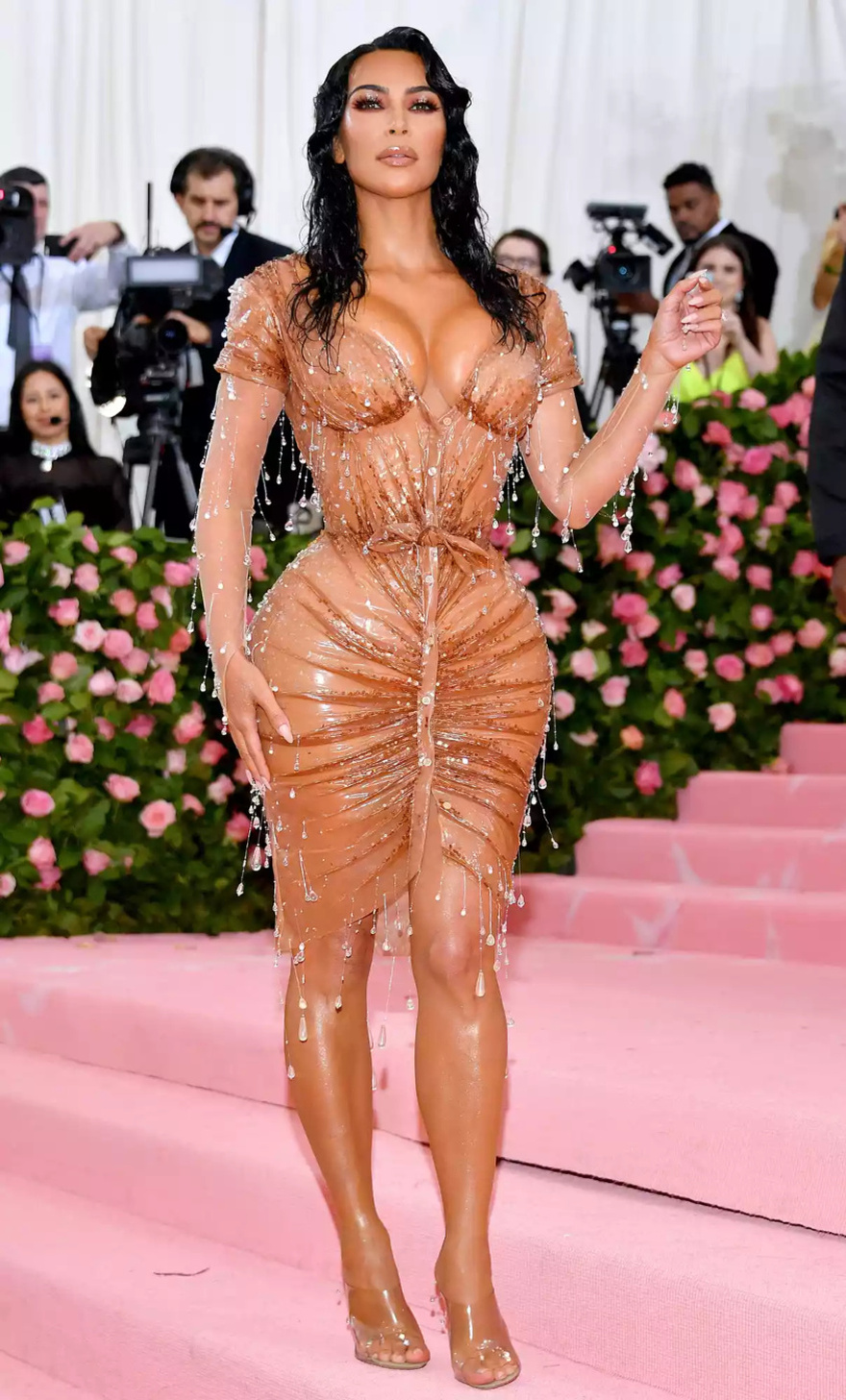 Kim Kardashian Is Dripping in Diamonds, Pearls and Head-to-Toe Leather at the 2025 Met Gala