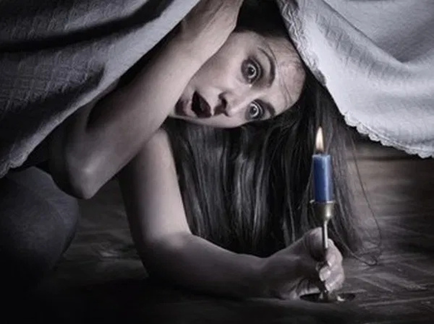 Nurse Secretly Told Me to Look Under My Husband’s Hospital Bed – What I Found There Made Me Call the Police