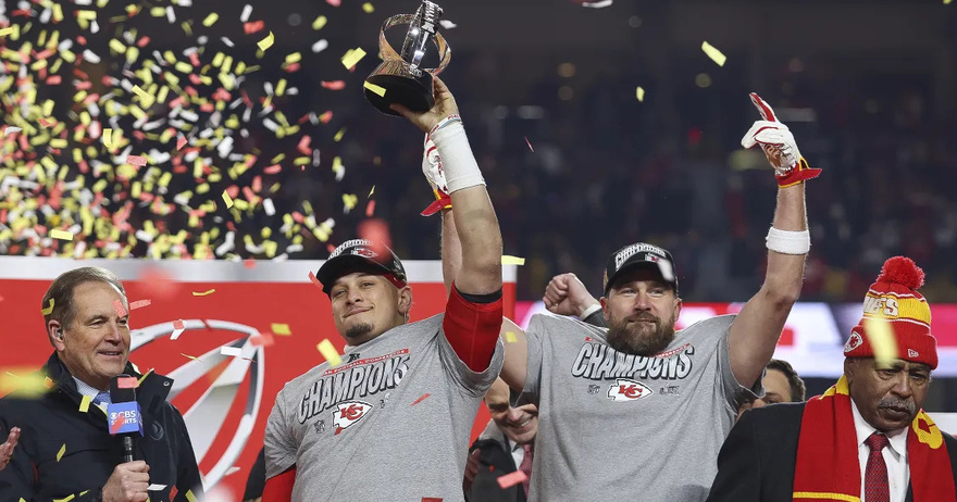 Users Say Chiefs’ Victory Over Bills in the AFC Championship Is ‘Rigged’ – Here’s Why