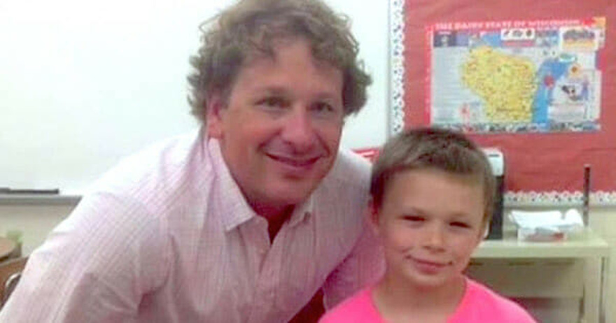 Boy is bullied for his pink T-shirt: When I see his teacher the next day, my heart breaks