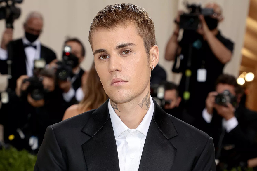 Justin Bieber’s Former Circle ‘Worried’ About Him as Rep Slams Report He’s in Millions of Dollars of Debt