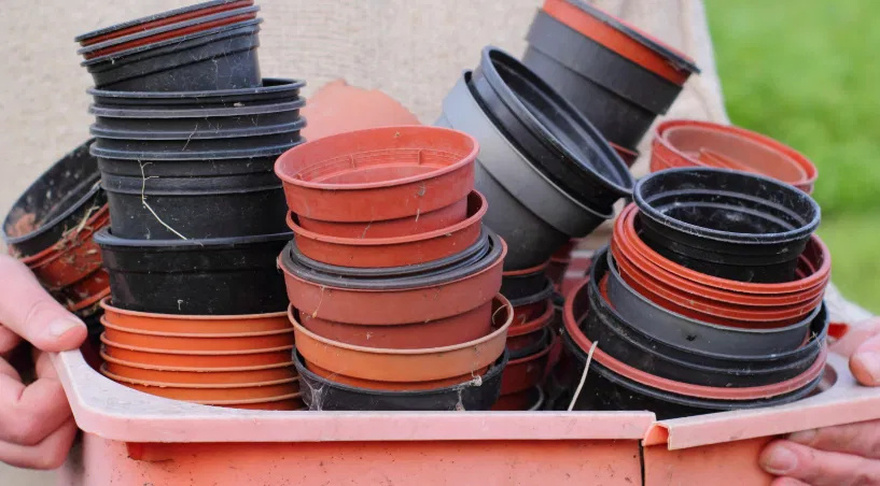 Stop throwing out old plastic plant pots. Here are 10 brilliant hacks to use them around the house