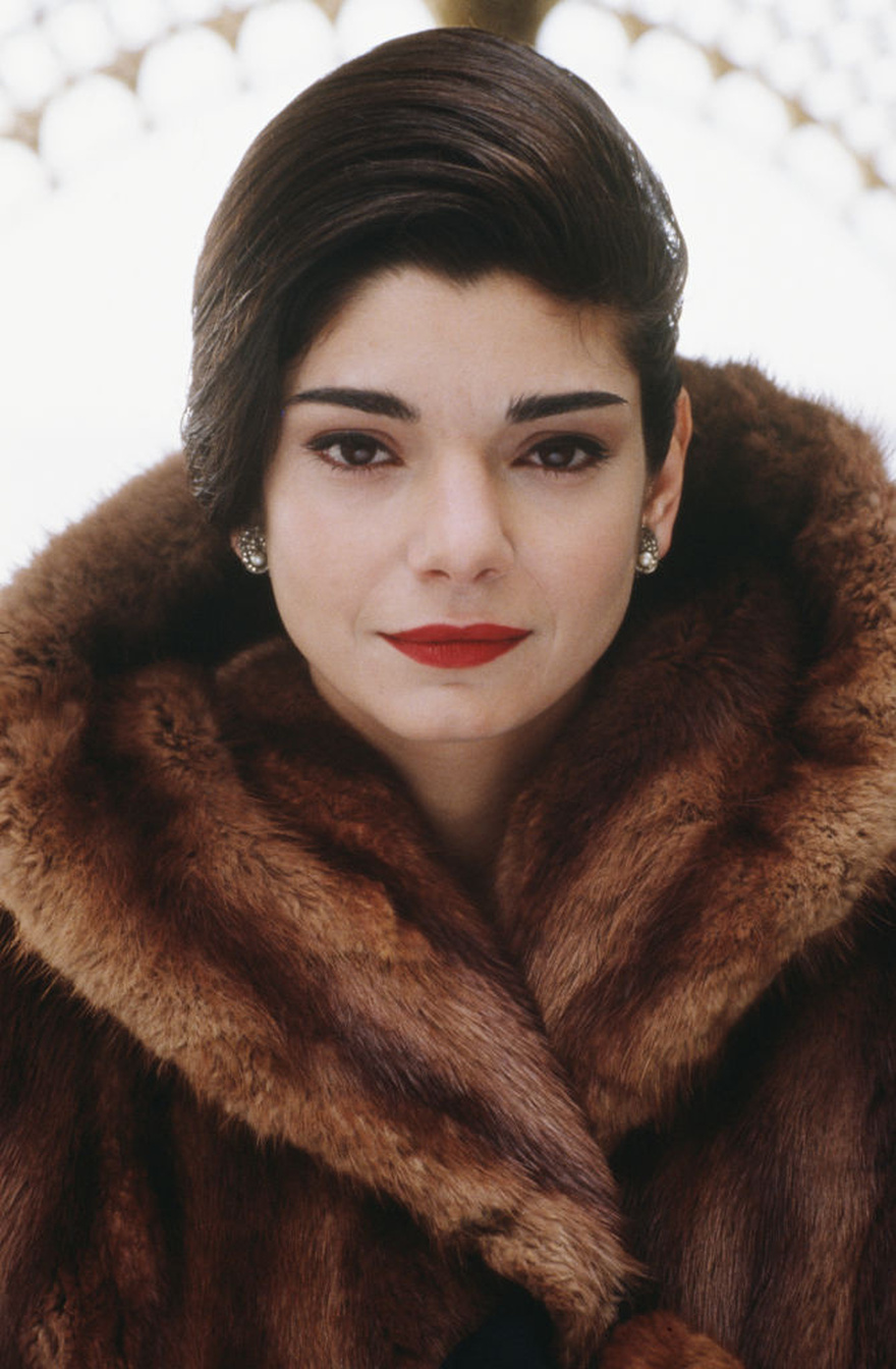 What happened to Laura San Giacomo? This is her today