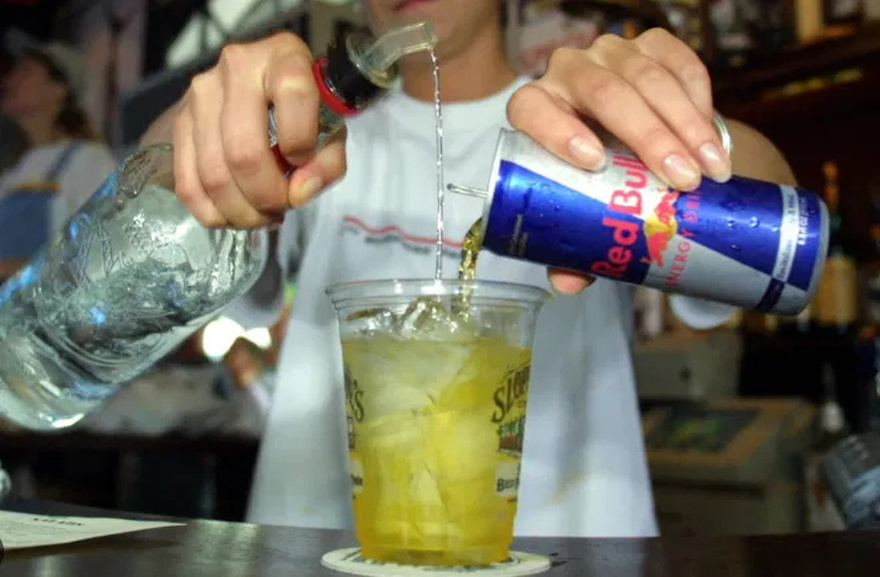 Avoid this drink to reduce the risk of str0ke and heart att.ack