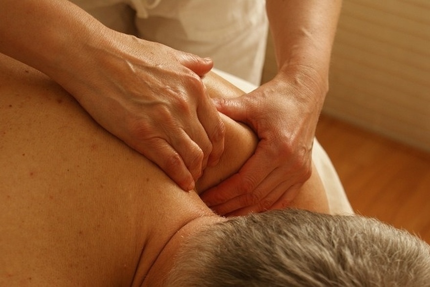 Important Signs To Look For That Could Suggest You Have Polymyalgia Rheumatica