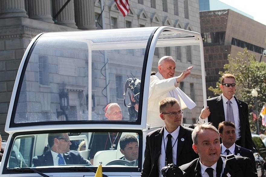 Why Women Can’t Become Pope: What Happens After Pope Francis’ Death at 88