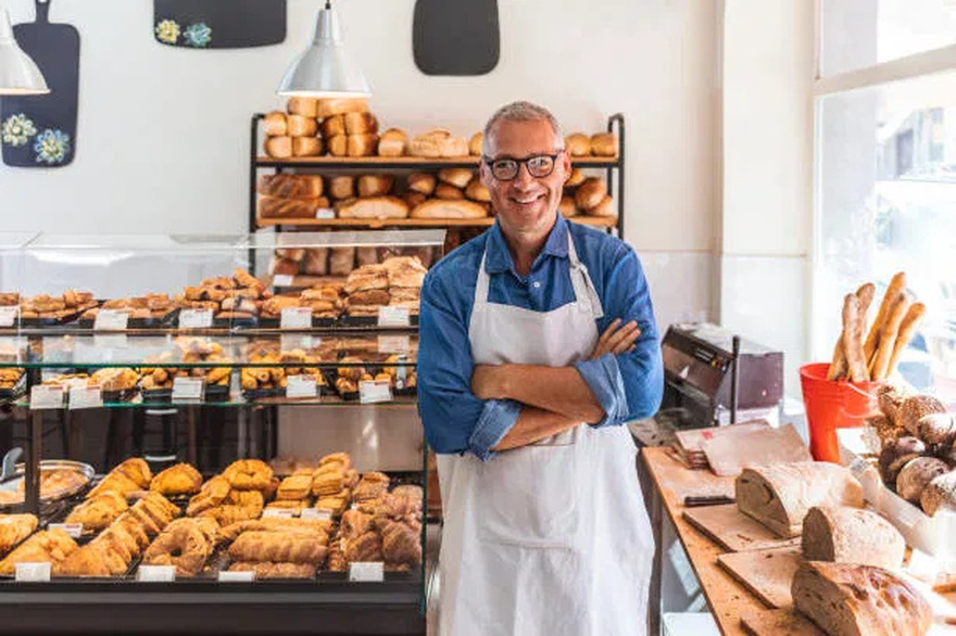 The hungry girl asked the baker for a slice of bread, but she didn’t eat it. The baker was surprised when he found out why.