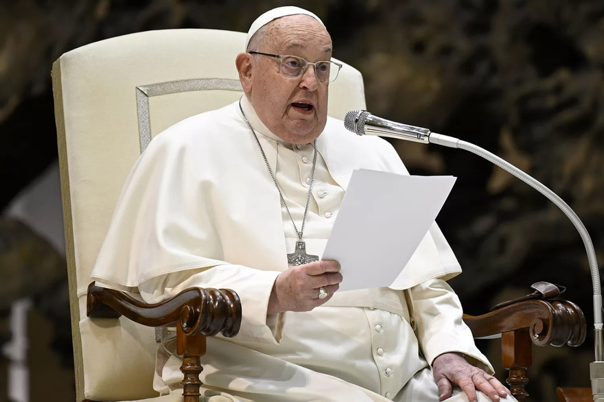 Pope Francis Dies at 88 After Health Crisis