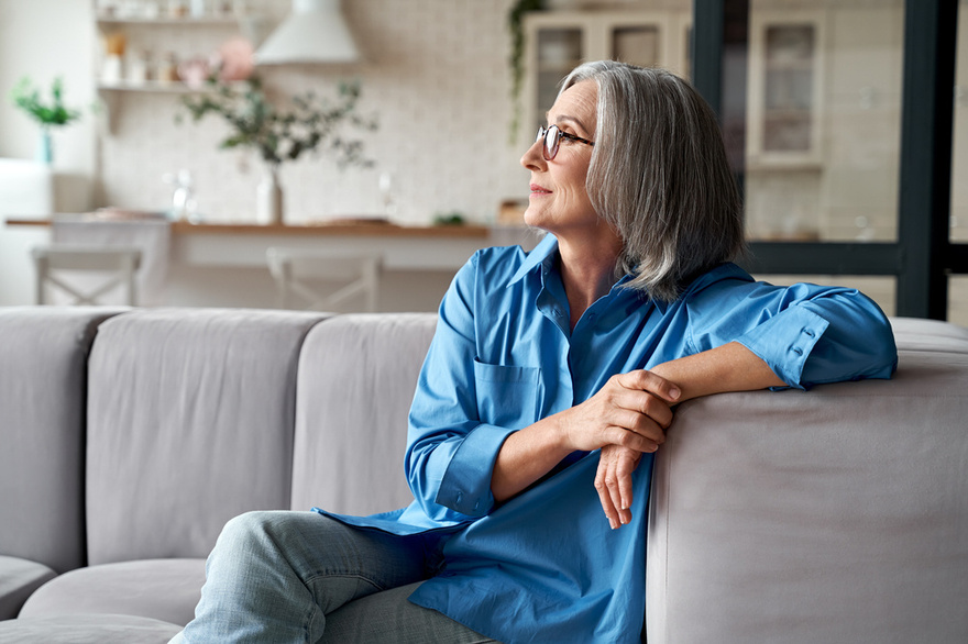 10 strange things men may find unattractive about women over 50
