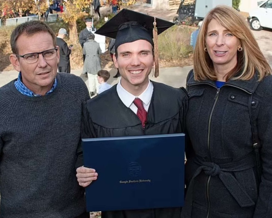 ‘Worst day of my life’ Father recognizes his son, American Airlines pilot among the victims of the DC plane crash