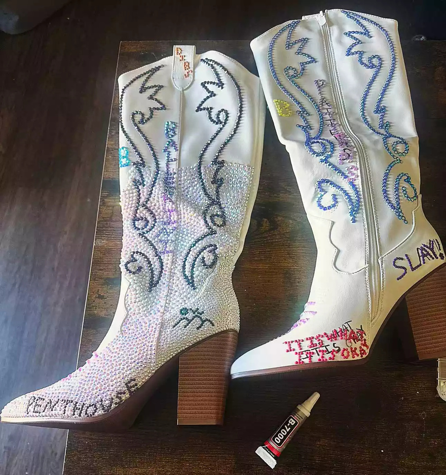 Kelsea Ballerini Fan Nearly Cries ‘Happy Tears’ After Singer Wears Her Custom Bedazzled Boots on Stage