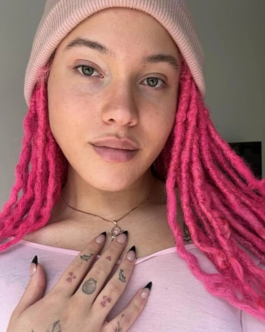 Robert De Niro’s Daughter Airyn Comes Out as Trans in Revealing Interview About Growing Up ‘Out of the Limelight’