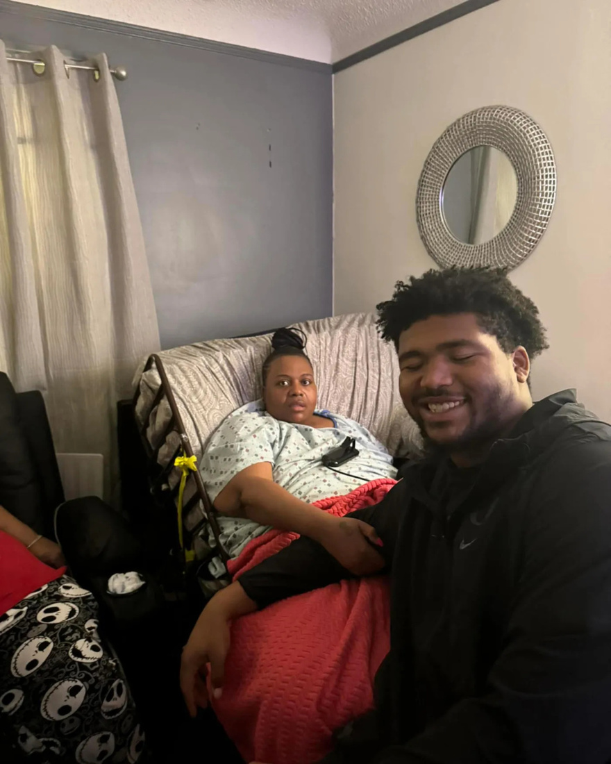 Derrick Harmon Reveals He Was at His Mother’s Bedside When She Died Hours After He Was Drafted