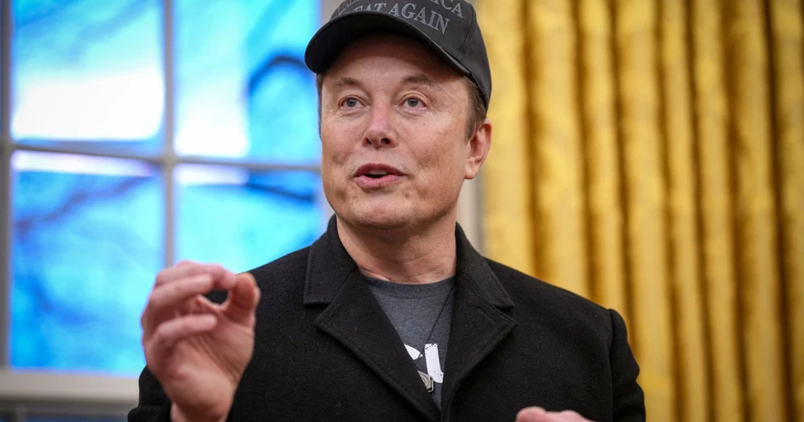 Elon Musk says he’s sending Starlink tech to FAA while asserting, without evidence, that air safety is ‘at risk’
