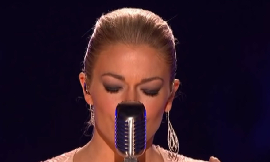LeAnn Rimes Gives Haunting Tribute To Patsy Cline And We Are Covered In Goosebumps.