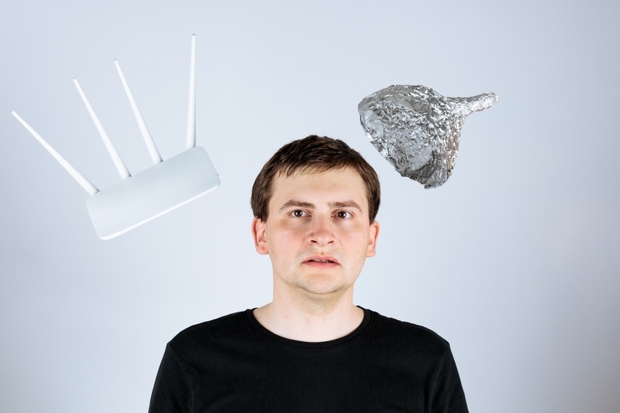 Why You Should Try Putting Aluminum Foil Behind Your Router