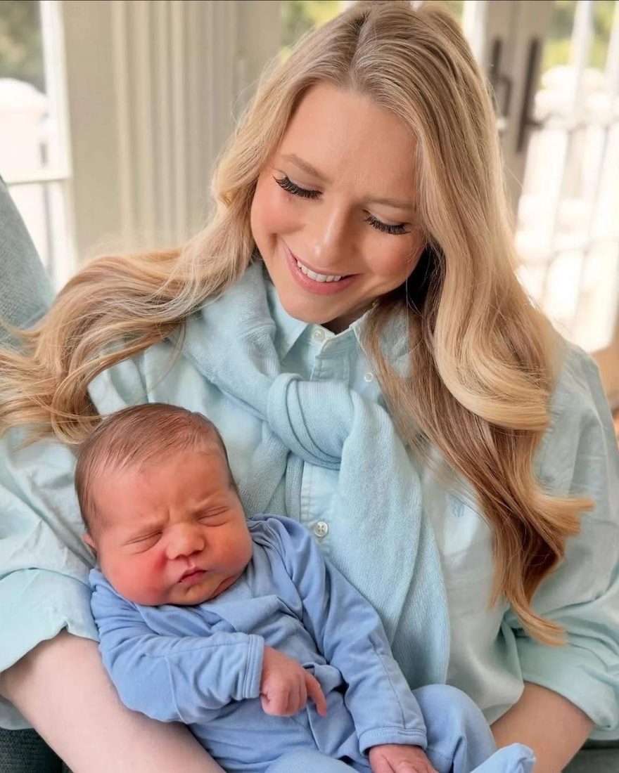 Fox News’ Fox News’ Peter Doocy and wife Hillary welcome second baby after 30-hour labor on a very special day and wife Hillary welcome second baby after 30-hour labor on a very special day
