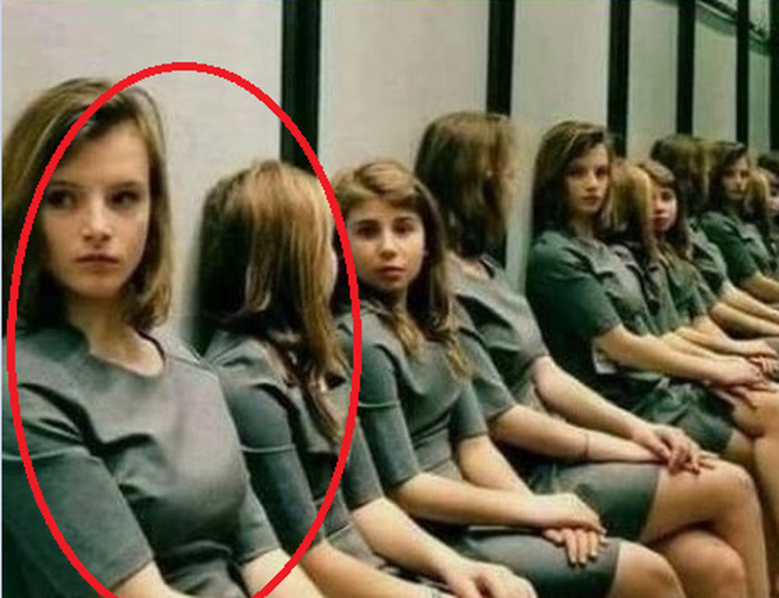 How Many Girls Do You Really See in This Mind-Bending Illusion