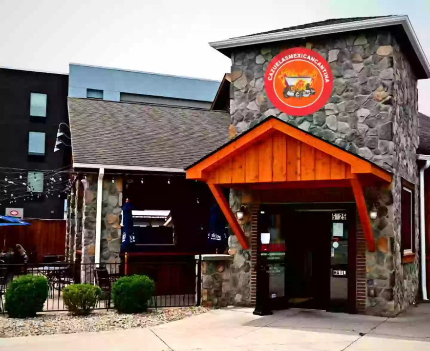 Customer sacked from job after horrific Donald Trump comment they wrote on receipt at Mexican restaurant